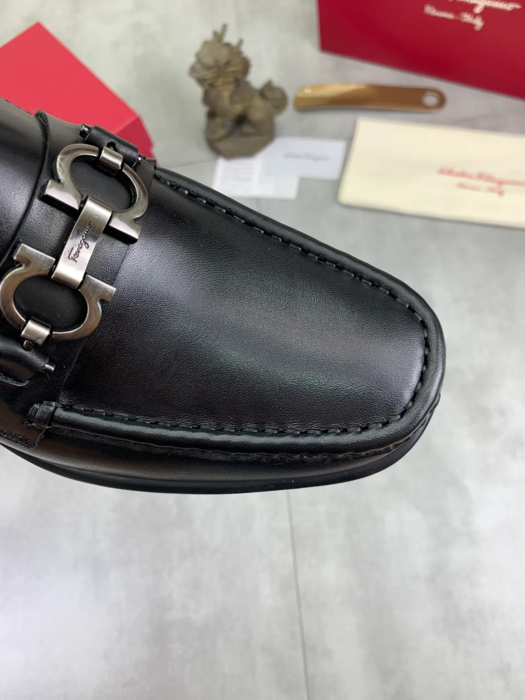 Men's shoes 💰P480 new high quality [Ferragamo/Ferragamo] latest model original imported calfskin, imported cowhide lining + original luxury metal buckle + original combination outsole Comparison without pressure Code number: 38-44 (45 customized)